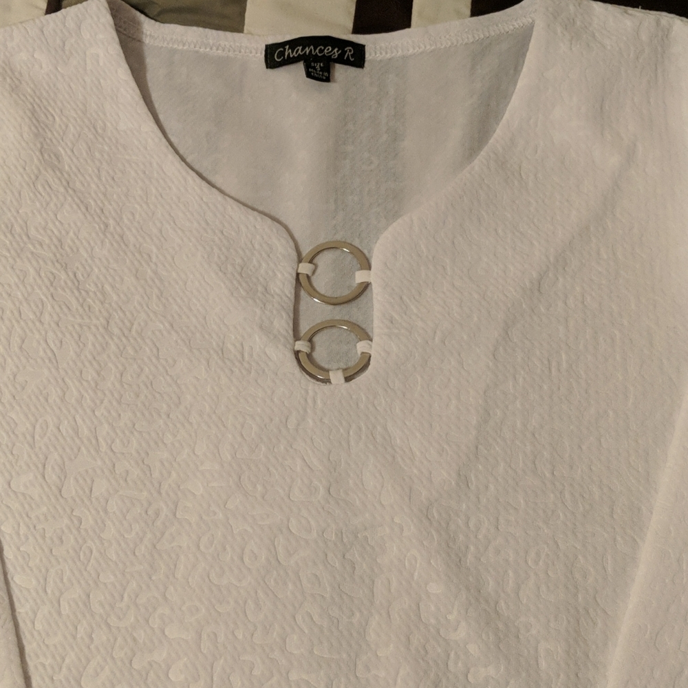 NWOT Chances R white top - Picture 3 of 4